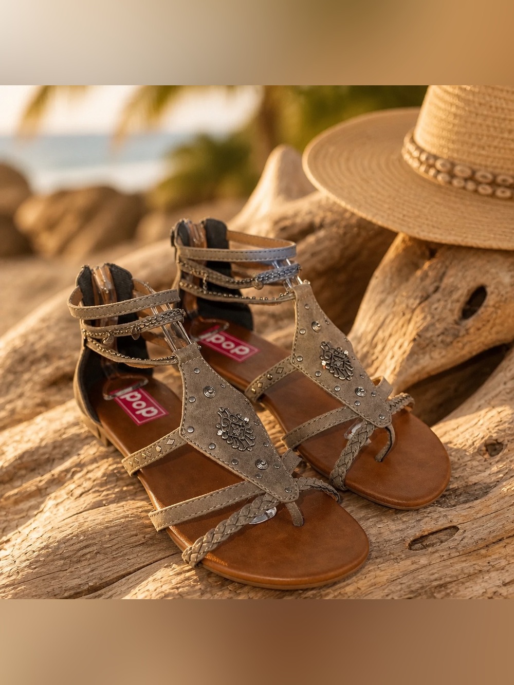 Pop CHILE Slate Gray Jeweled Gladiator Flat Sandal Zip Up Metal Medallion Sz 11